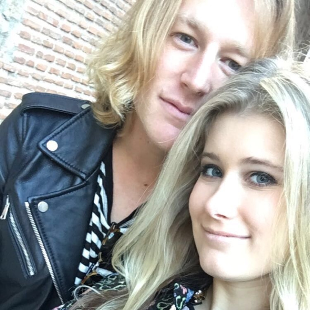 Meet your Posher, Stuart